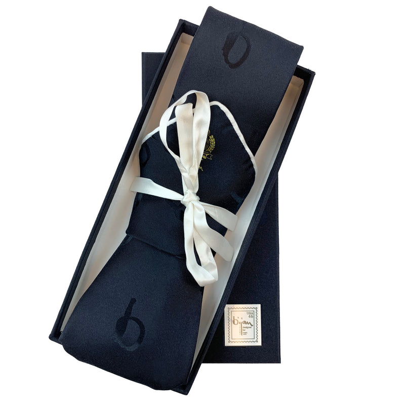 Limited Edition Special Silk Jacquard Bijan "b" Tie Set