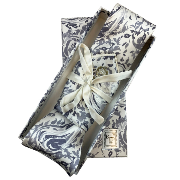 Bijan Pure Silk Tie Set